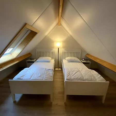 Tatil Evi Wh90 Knusse Vakantiewoning -6 Pers- Te Met Tuin Koksijde